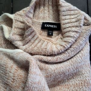 Women's One Shoulder Cut-out Sweater White and Rose Gold Metallic